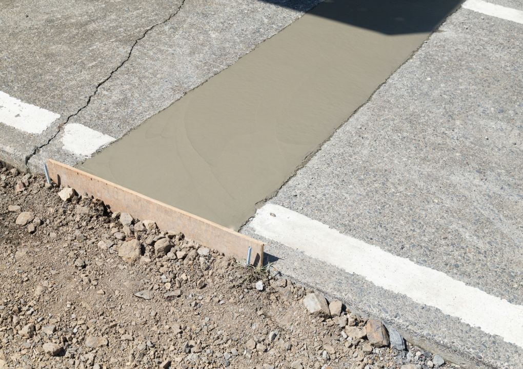 未経験から手に職つけたい でも 自信ありません そんな方でも大丈夫 働いた初年度で資格が取れる 外構工事のお仕事です 埼玉県総合 建設業の正社員募集 求人情報詳細 職人さんドットコム