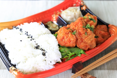 唐揚げ専門ばんがりの人材採用 鶏唐揚げの持ち帰り専門店で 調理販売 の求人募集 Freejob