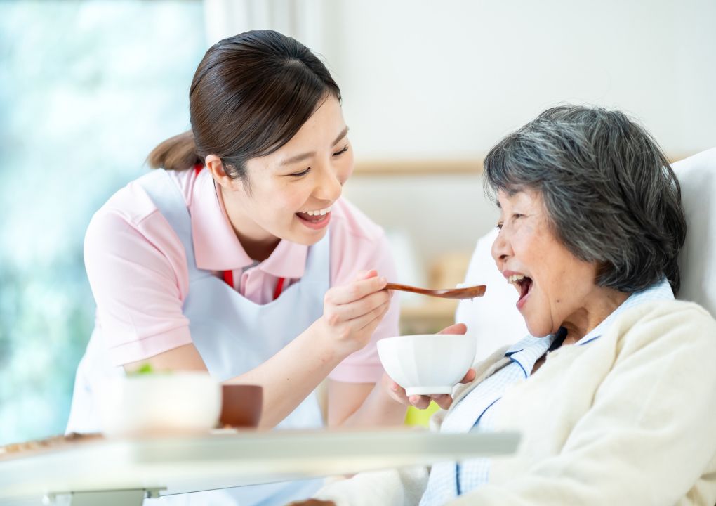 介護スタッフ(正・P) | 社会福祉法人ケアマキス(愛知県)の求人